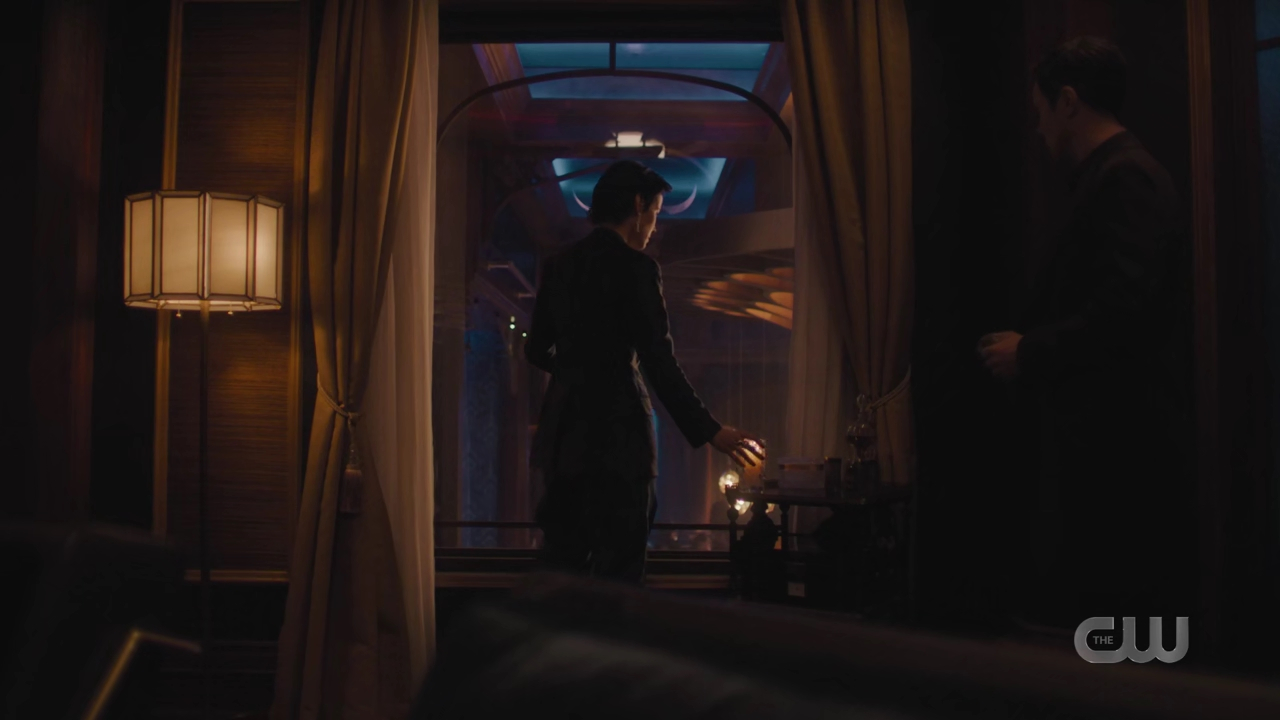 charmed-online-dot-nl_Charmed4x10HashingItOut1808.jpg charmed-online-dot-nl_Charmed4x10HashingItOut1808.jpg