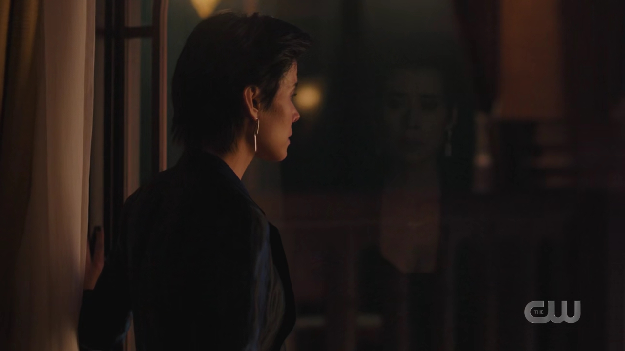 charmed-online-dot-nl_Charmed4x10HashingItOut1825.jpg