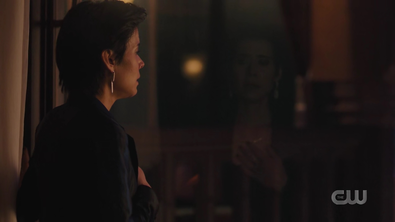 charmed-online-dot-nl_Charmed4x10HashingItOut1830.jpg