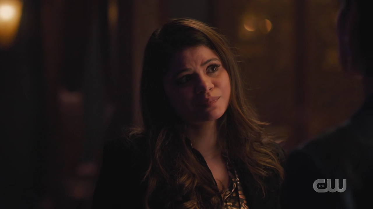 charmed-online-dot-nl_Charmed4x10HashingItOut2209.jpg