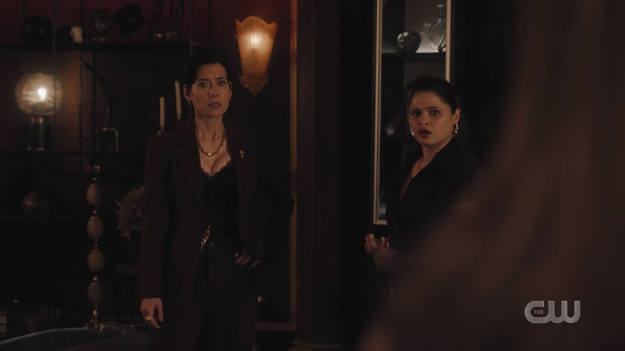 charmed-online-dot-nl_Charmed4x11DivineSecretsoftheOGSisterhood0484.jpg charmed-online-dot-nl_Charmed4x11DivineSecretsoftheOGSisterhood0484.jpg