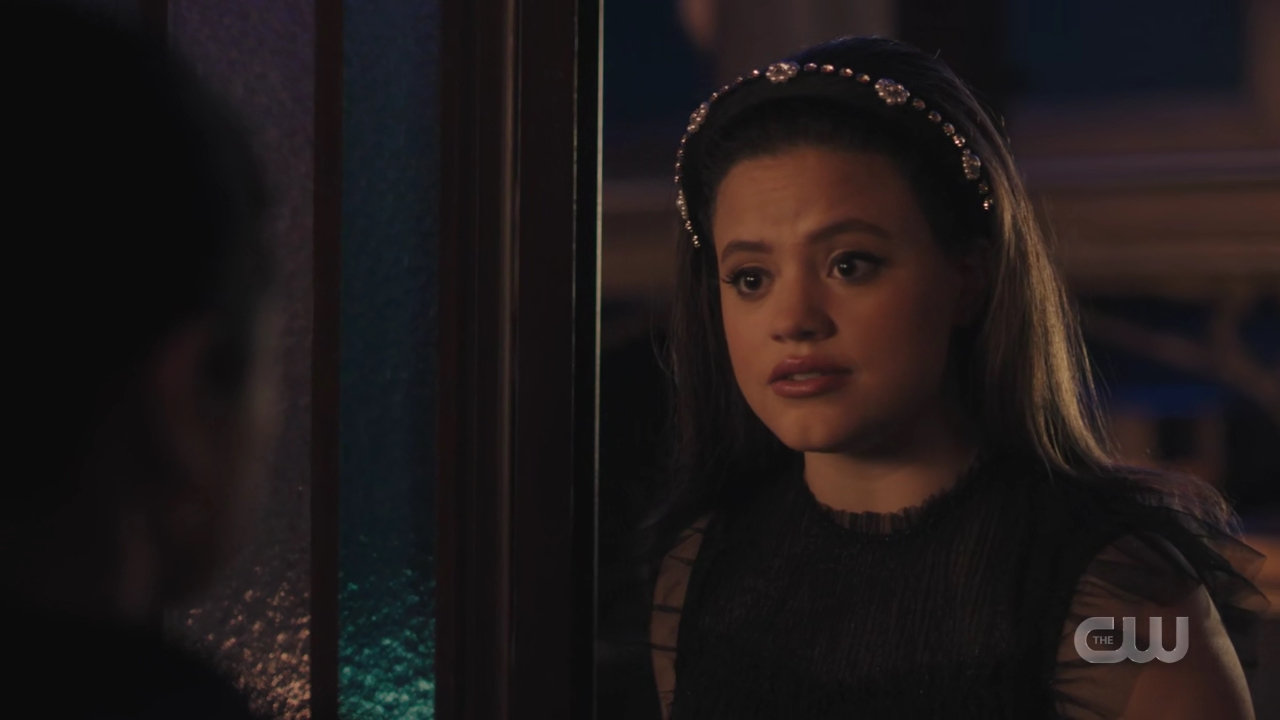 charmed-online-dot-nl_Charmed4x11DivineSecretsoftheOGSisterhood0529.jpg