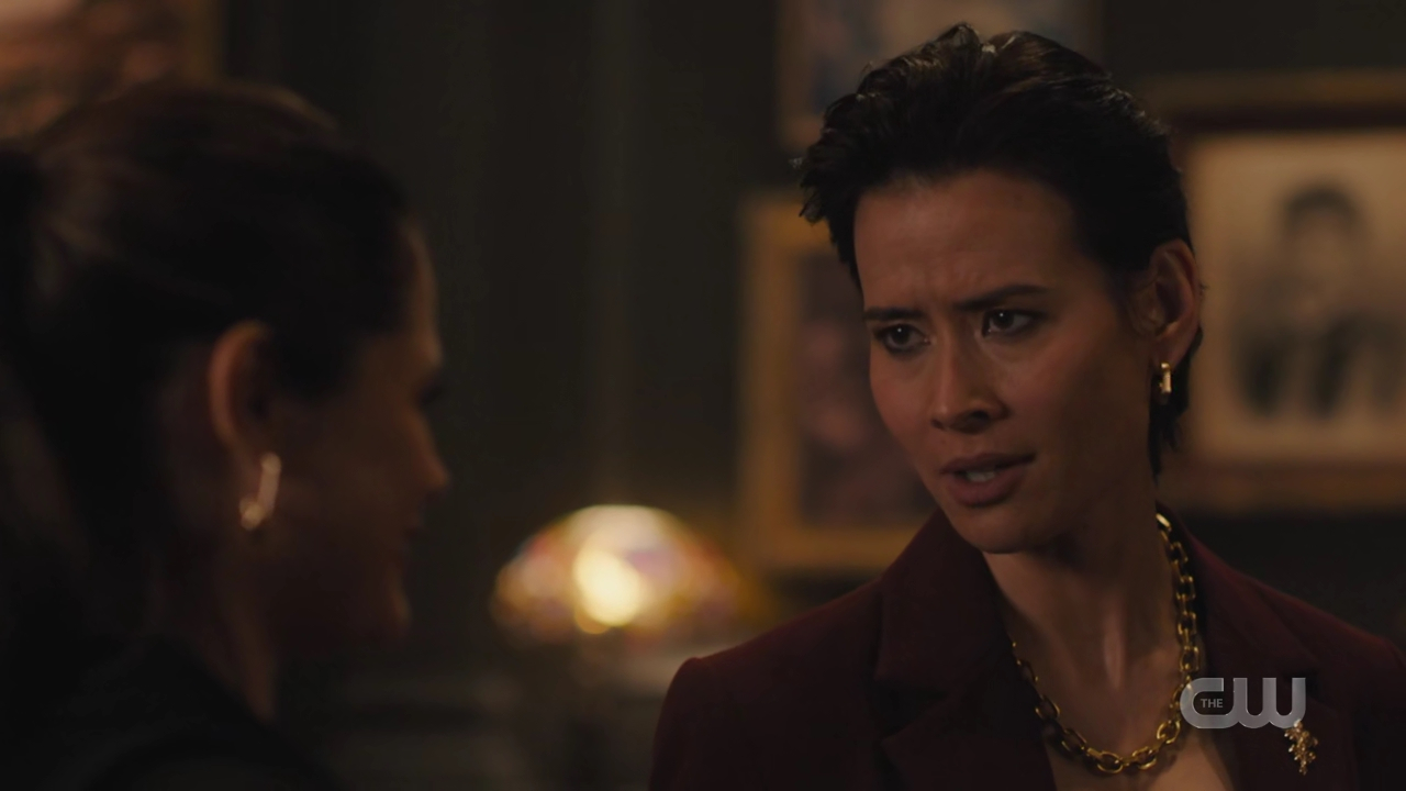 charmed-online-dot-nl_Charmed4x11DivineSecretsoftheOGSisterhood0617.jpg
