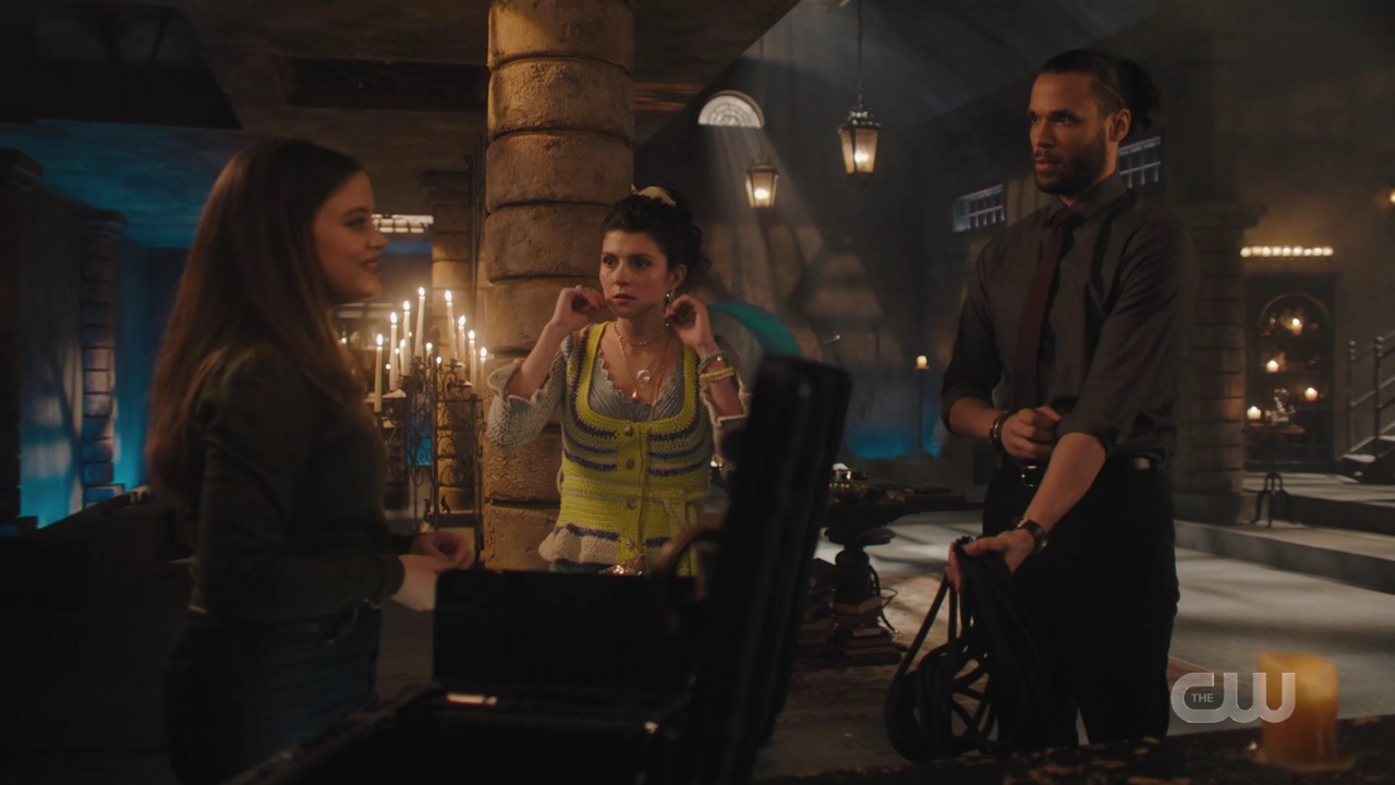 charmed-online-dot-nl_Charmed4x11DivineSecretsoftheOGSisterhood0709.jpg