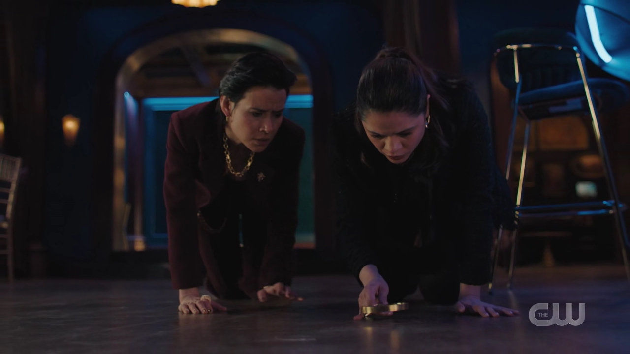 charmed-online-dot-nl_Charmed4x11DivineSecretsoftheOGSisterhood0873.jpg