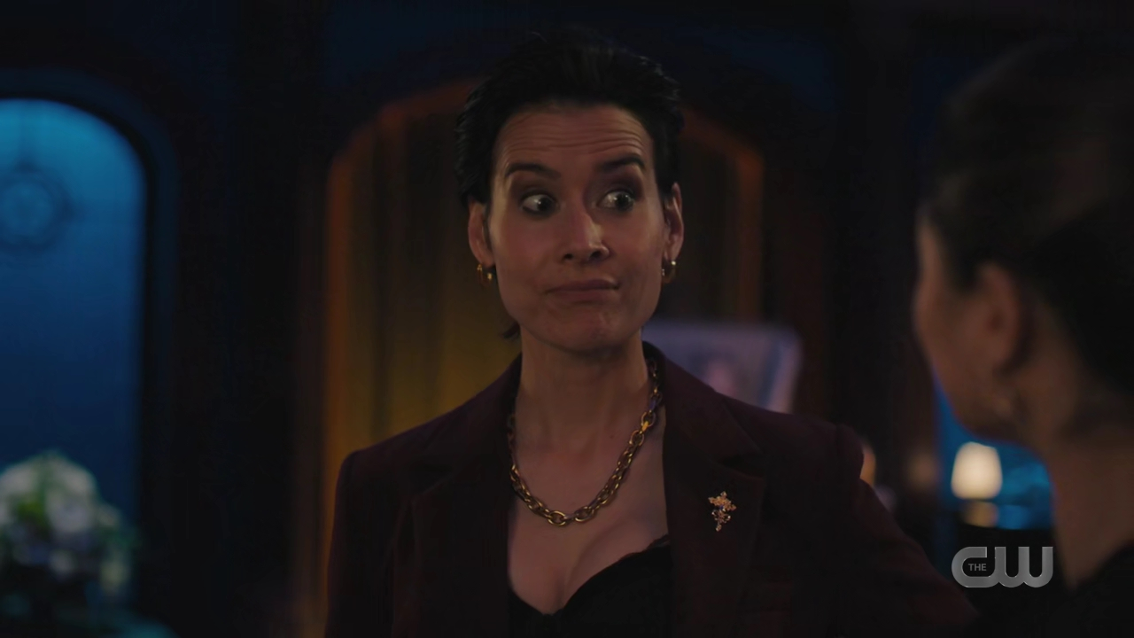 charmed-online-dot-nl_Charmed4x11DivineSecretsoftheOGSisterhood0923.jpg charmed-online-dot-nl_Charmed4x11DivineSecretsoftheOGSisterhood0923.jpg