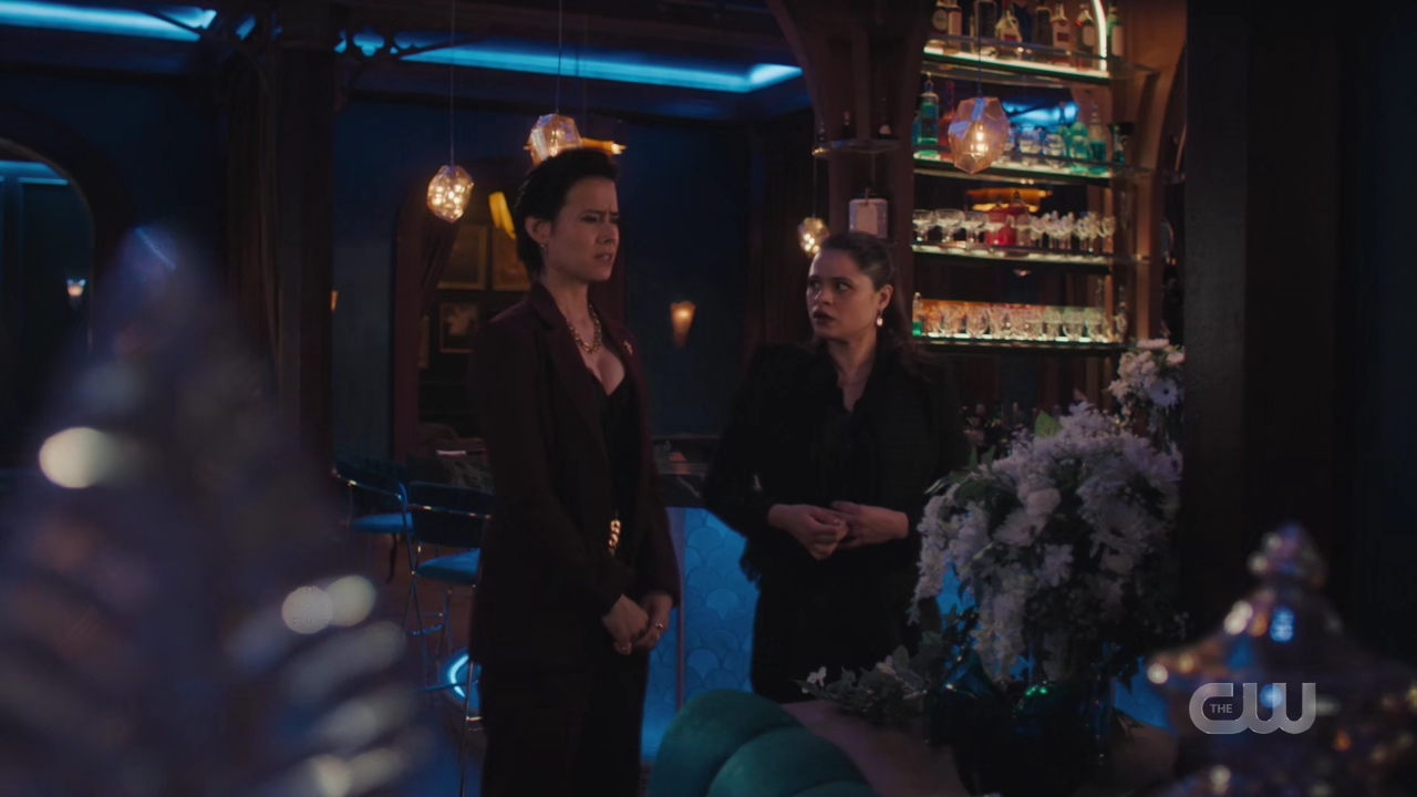 charmed-online-dot-nl_Charmed4x11DivineSecretsoftheOGSisterhood0957.jpg