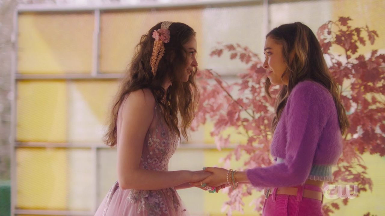 charmed-online-dot-nl_Charmed4x11DivineSecretsoftheOGSisterhood1221.jpg
