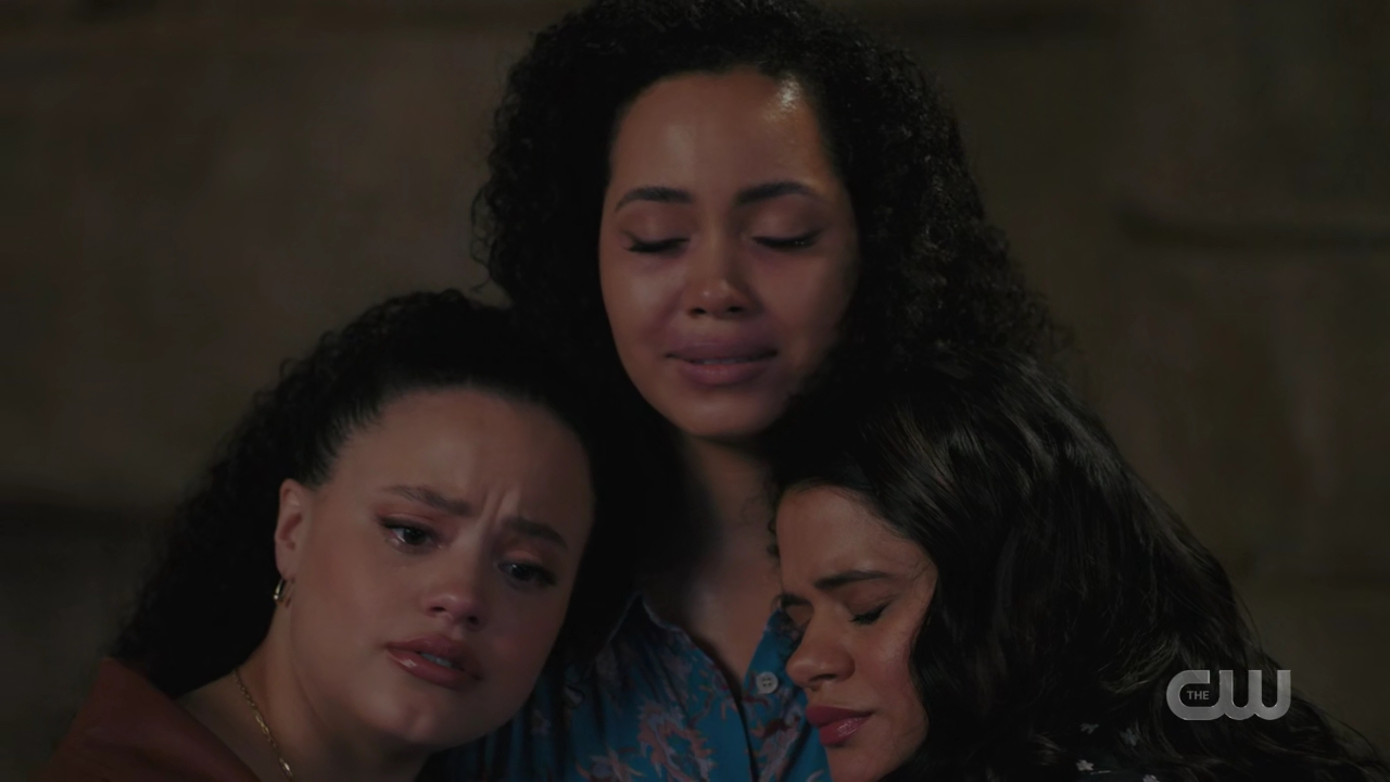 charmed-online-dot-nl_Charmed4x11DivineSecretsoftheOGSisterhood1489.jpg