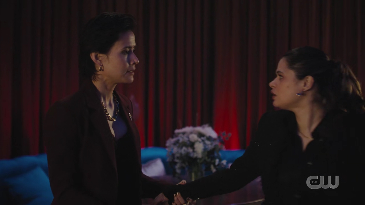charmed-online-dot-nl_Charmed4x11DivineSecretsoftheOGSisterhood1754.jpg