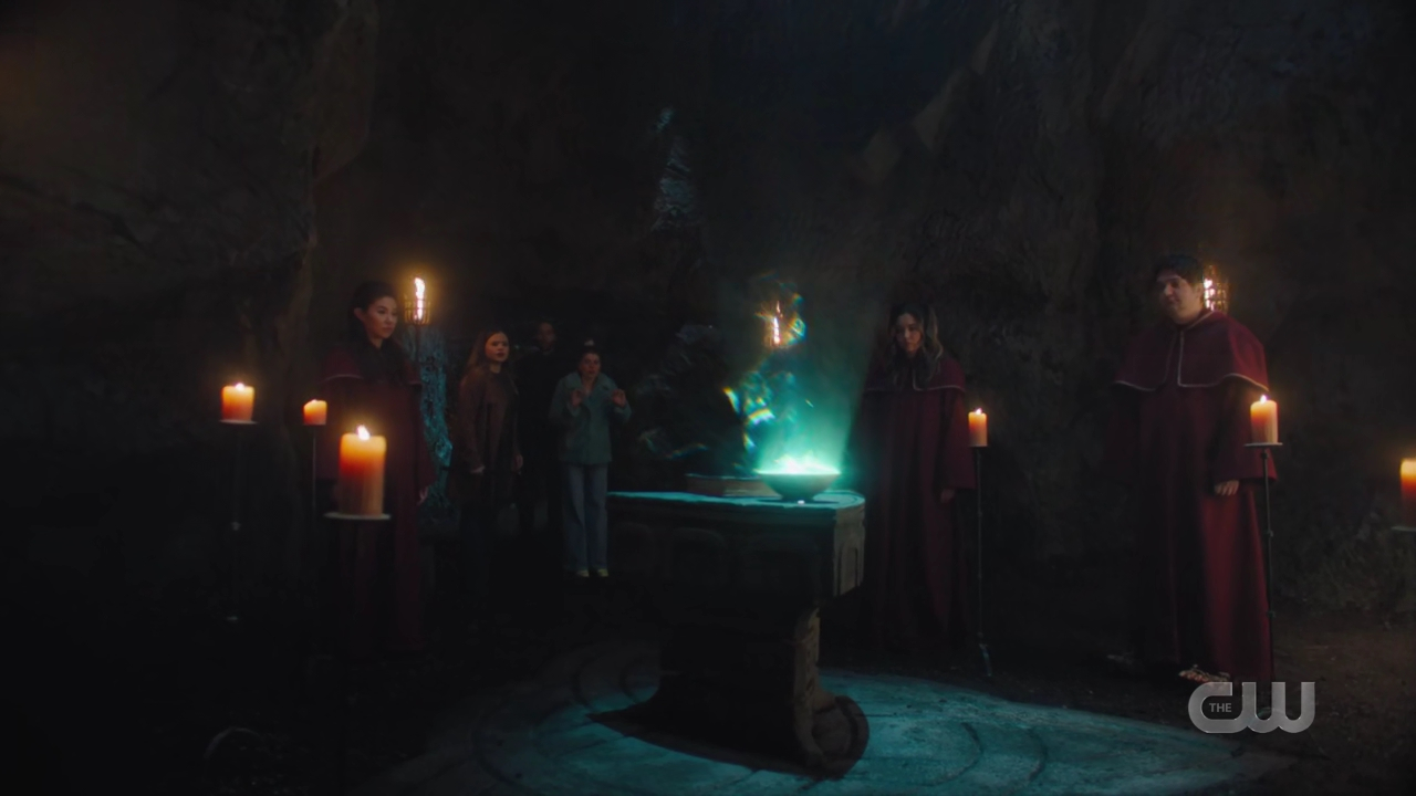 charmed-online-dot-nl_Charmed4x11DivineSecretsoftheOGSisterhood2040.jpg