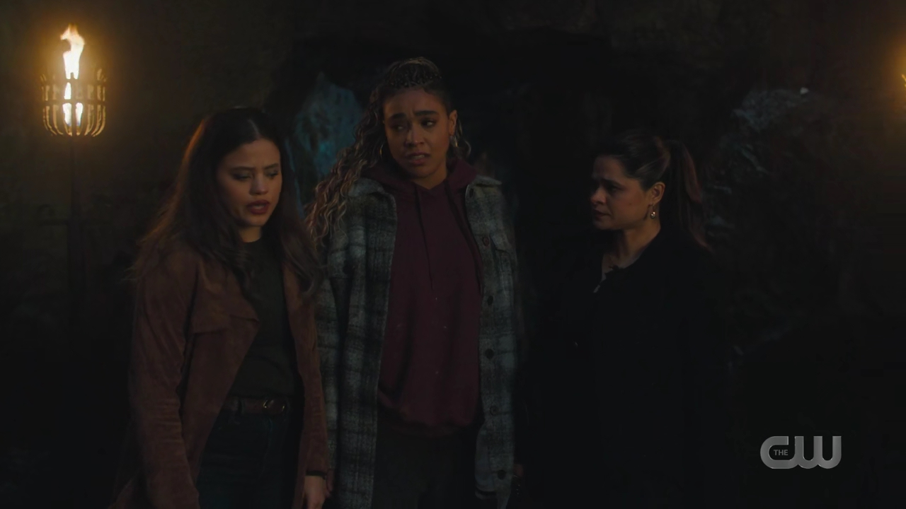 charmed-online-dot-nl_Charmed4x11DivineSecretsoftheOGSisterhood2128.jpg