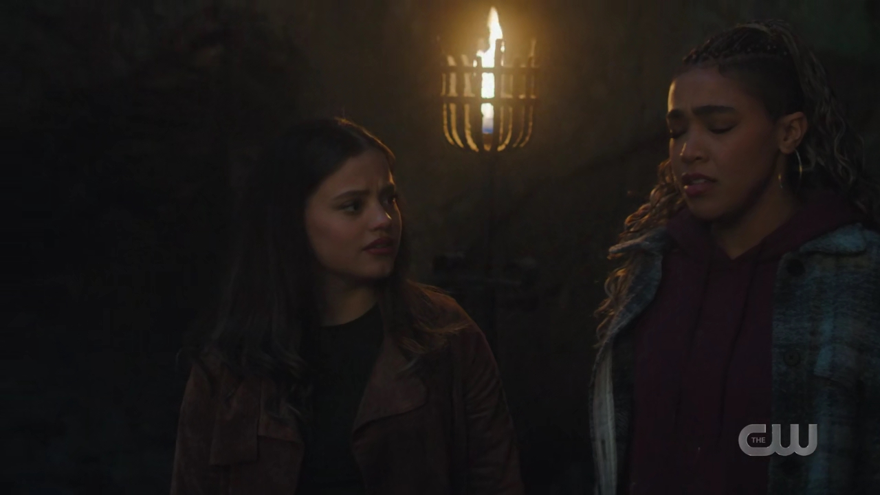 charmed-online-dot-nl_Charmed4x11DivineSecretsoftheOGSisterhood2132.jpg