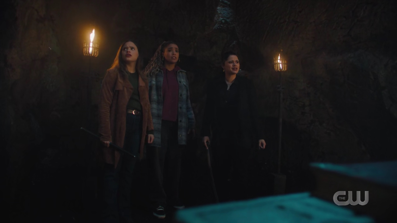 charmed-online-dot-nl_Charmed4x11DivineSecretsoftheOGSisterhood2137.jpg