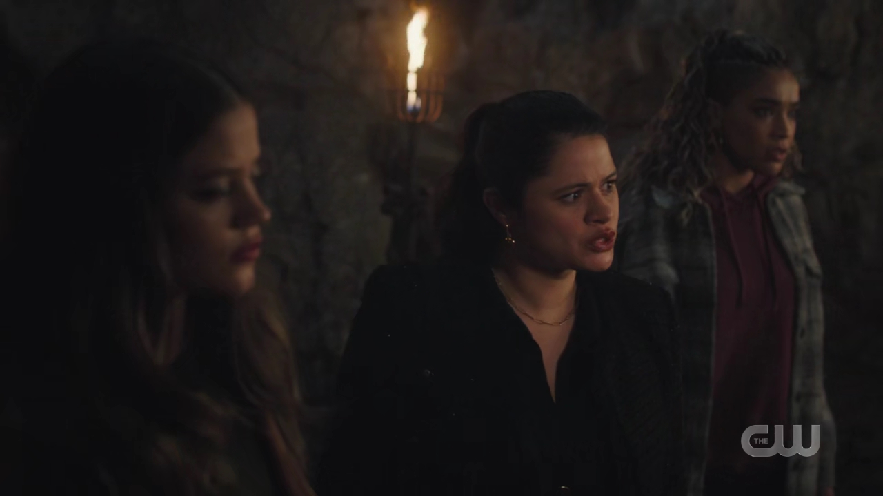 charmed-online-dot-nl_Charmed4x11DivineSecretsoftheOGSisterhood2305.jpg charmed-online-dot-nl_Charmed4x11DivineSecretsoftheOGSisterhood2305.jpg