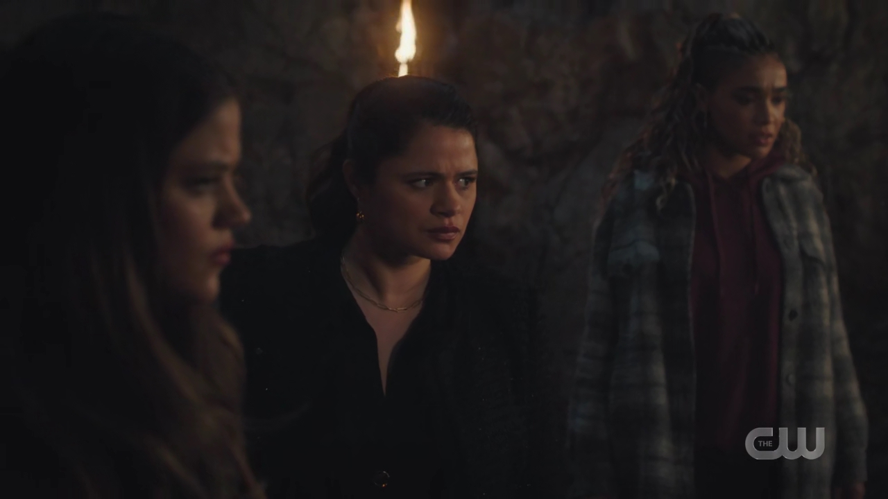 charmed-online-dot-nl_Charmed4x11DivineSecretsoftheOGSisterhood2340.jpg