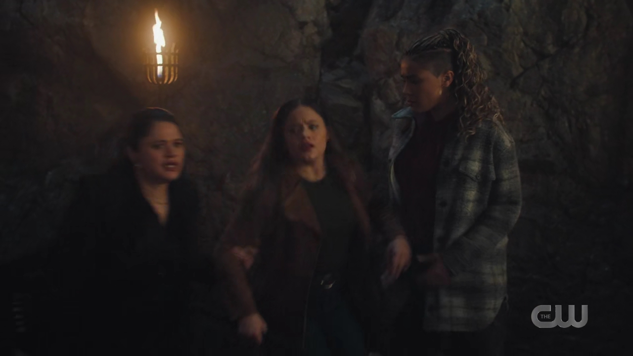 charmed-online-dot-nl_Charmed4x11DivineSecretsoftheOGSisterhood2389.jpg
