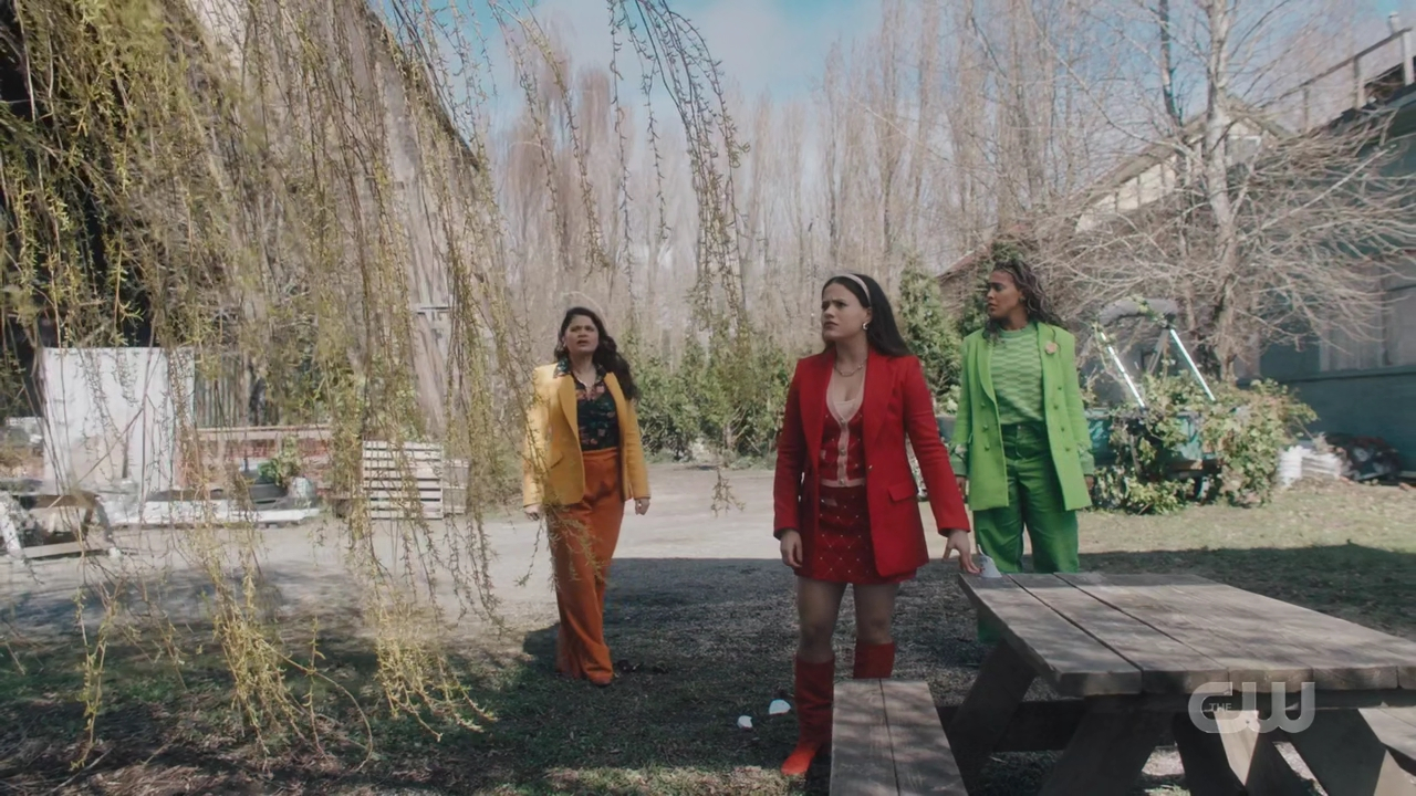 charmed-online-dot-nl_Charmed4x12BeKindRewind0815.jpg