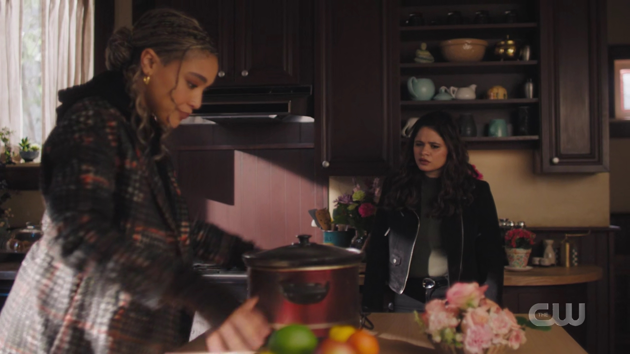 charmed-online-dot-nl_Charmed4x12BeKindRewind1036.jpg