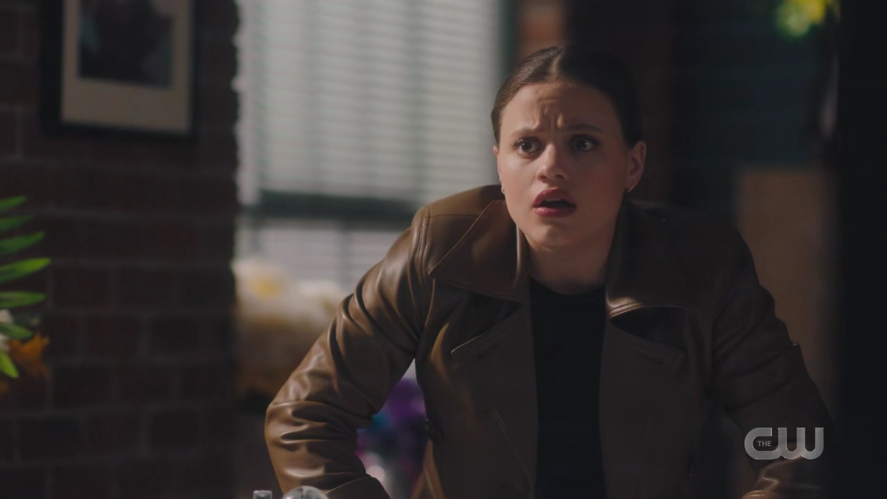 charmed-online-dot-nl_Charmed4x12BeKindRewind1280.jpg