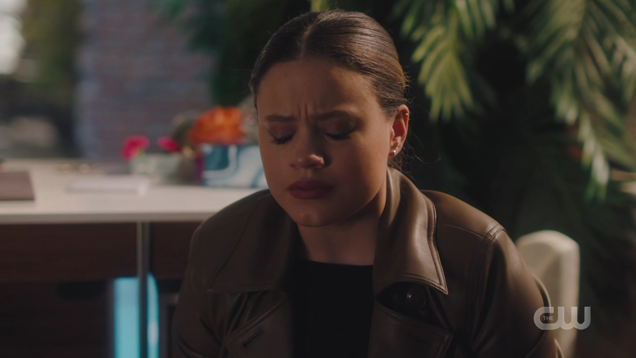 charmed-online-dot-nl_Charmed4x12BeKindRewind1295.jpg