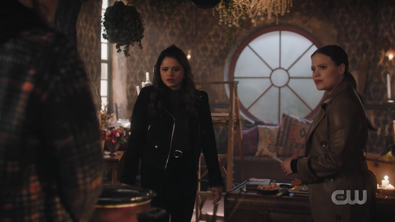charmed-online-dot-nl_Charmed4x12BeKindRewind1413.jpg