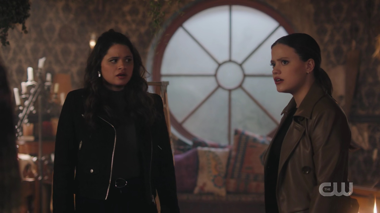 charmed-online-dot-nl_Charmed4x12BeKindRewind1433.jpg