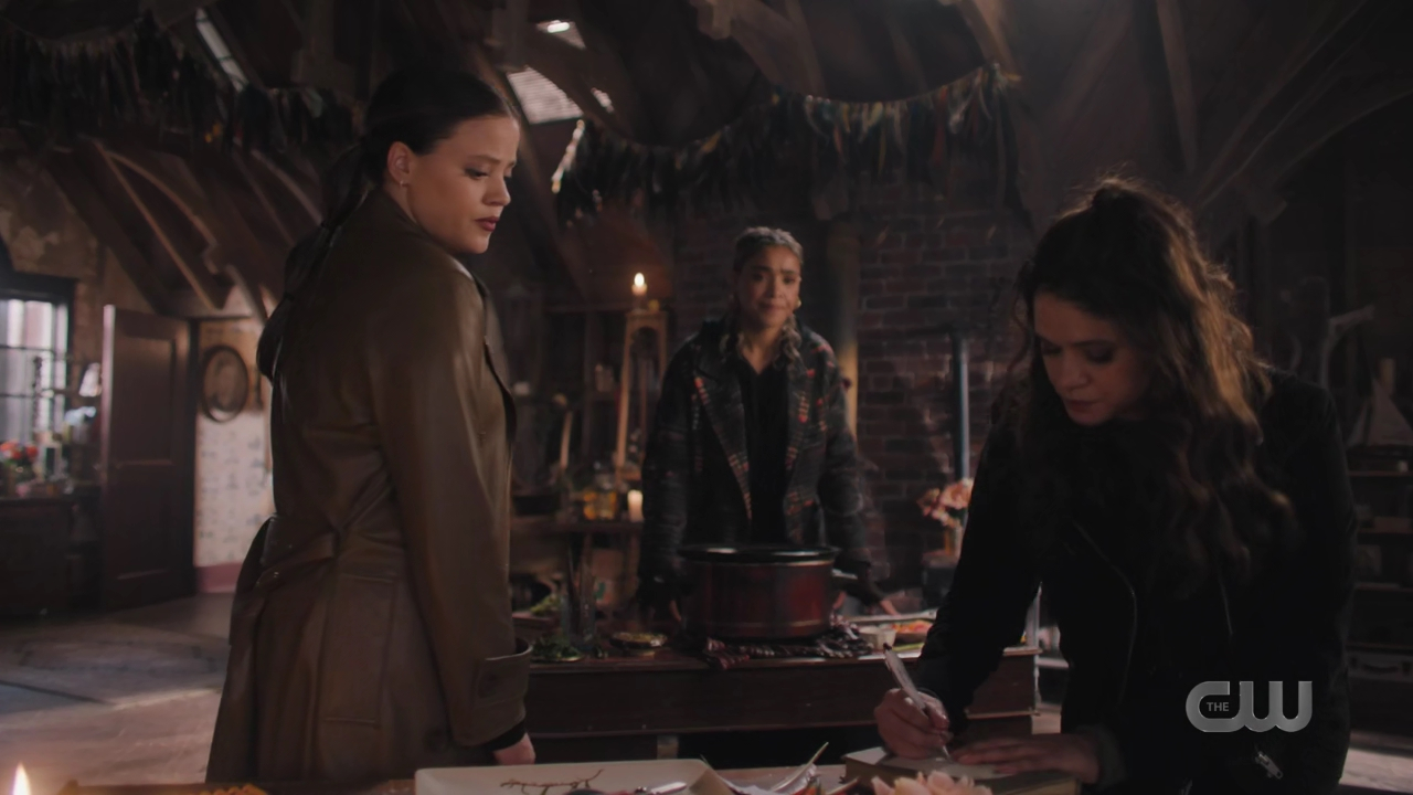 charmed-online-dot-nl_Charmed4x12BeKindRewind1486.jpg