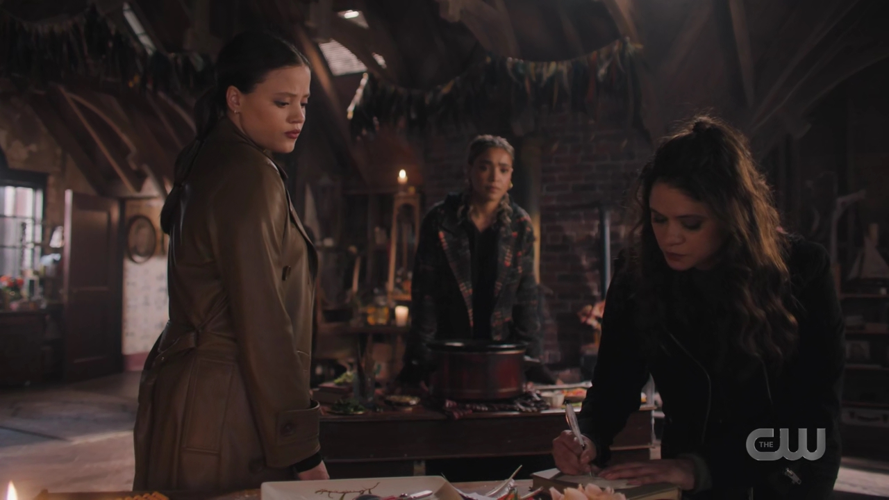 charmed-online-dot-nl_Charmed4x12BeKindRewind1487.jpg