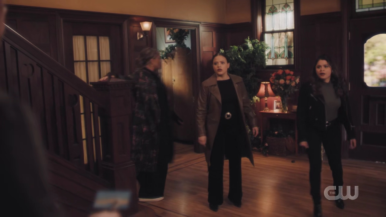 charmed-online-dot-nl_Charmed4x12BeKindRewind1638.jpg
