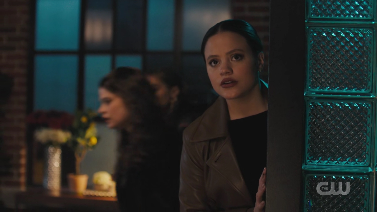 charmed-online-dot-nl_Charmed4x12BeKindRewind1822.jpg