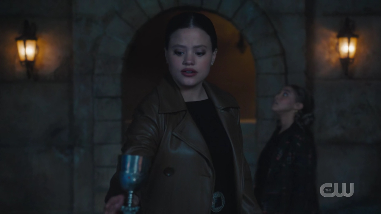 charmed-online-dot-nl_Charmed4x12BeKindRewind1975.jpg