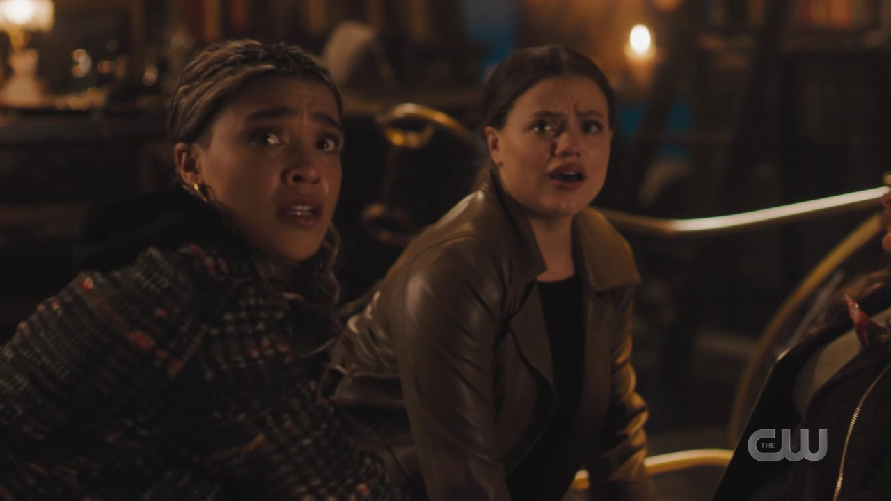 charmed-online-dot-nl_Charmed4x12BeKindRewind2101.jpg