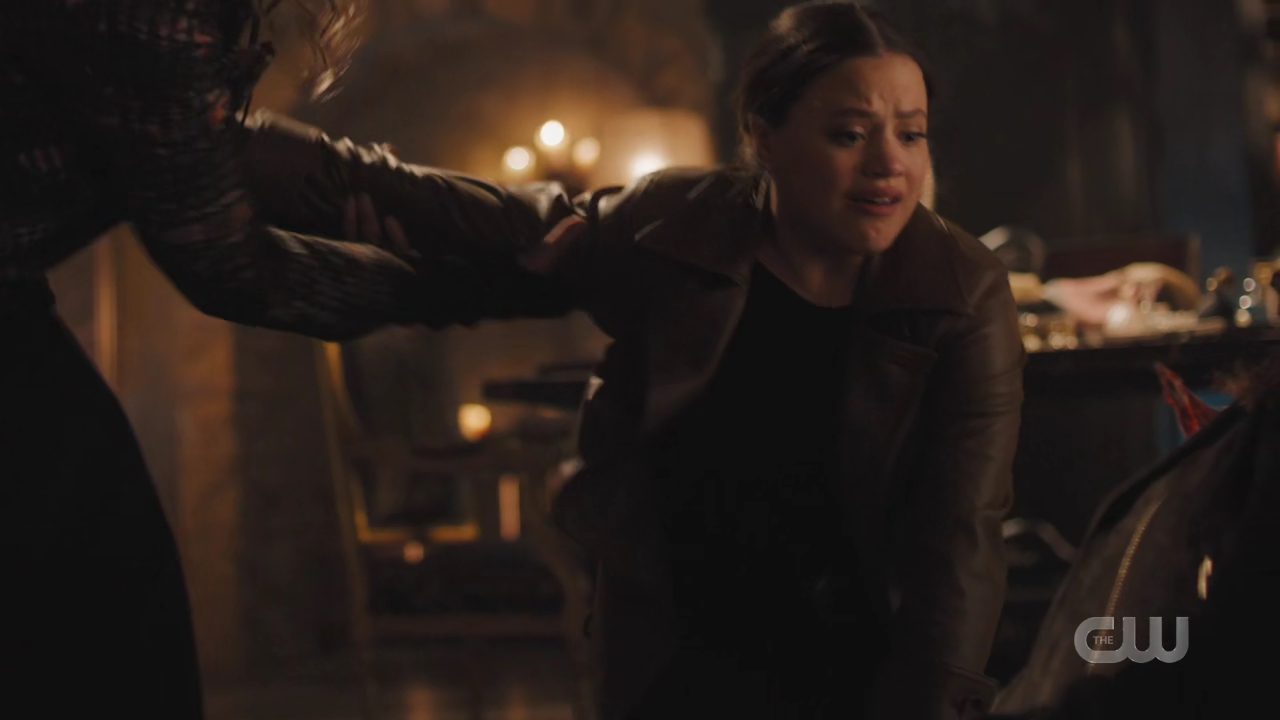 charmed-online-dot-nl_Charmed4x12BeKindRewind2133.jpg