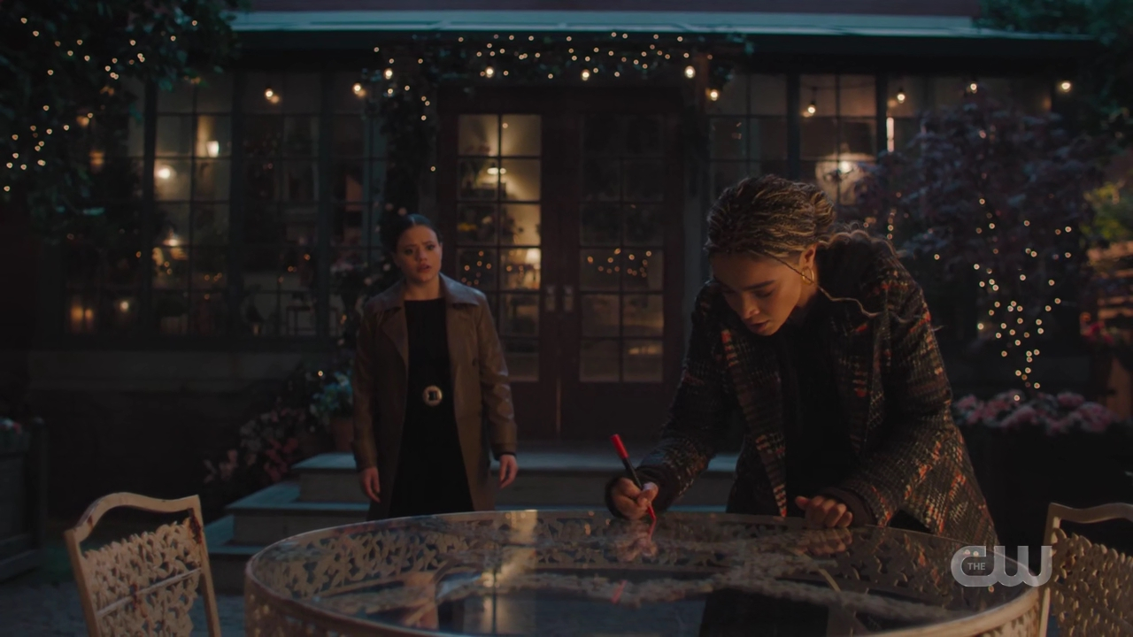 charmed-online-dot-nl_Charmed4x12BeKindRewind2211.jpg