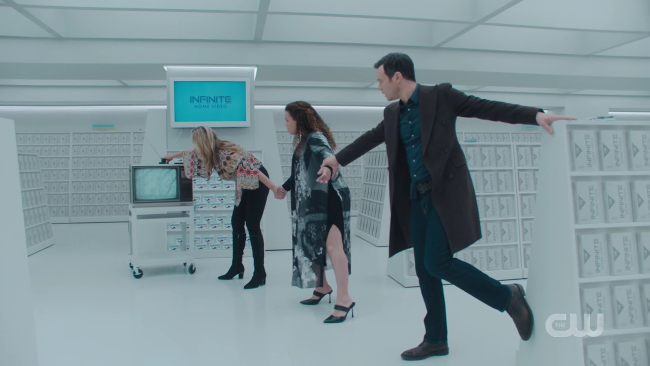 charmed-online-dot-nl_Charmed4x13TheEndisNevertheEnd0490.jpg charmed-online-dot-nl_Charmed4x13TheEndisNevertheEnd0490.jpg