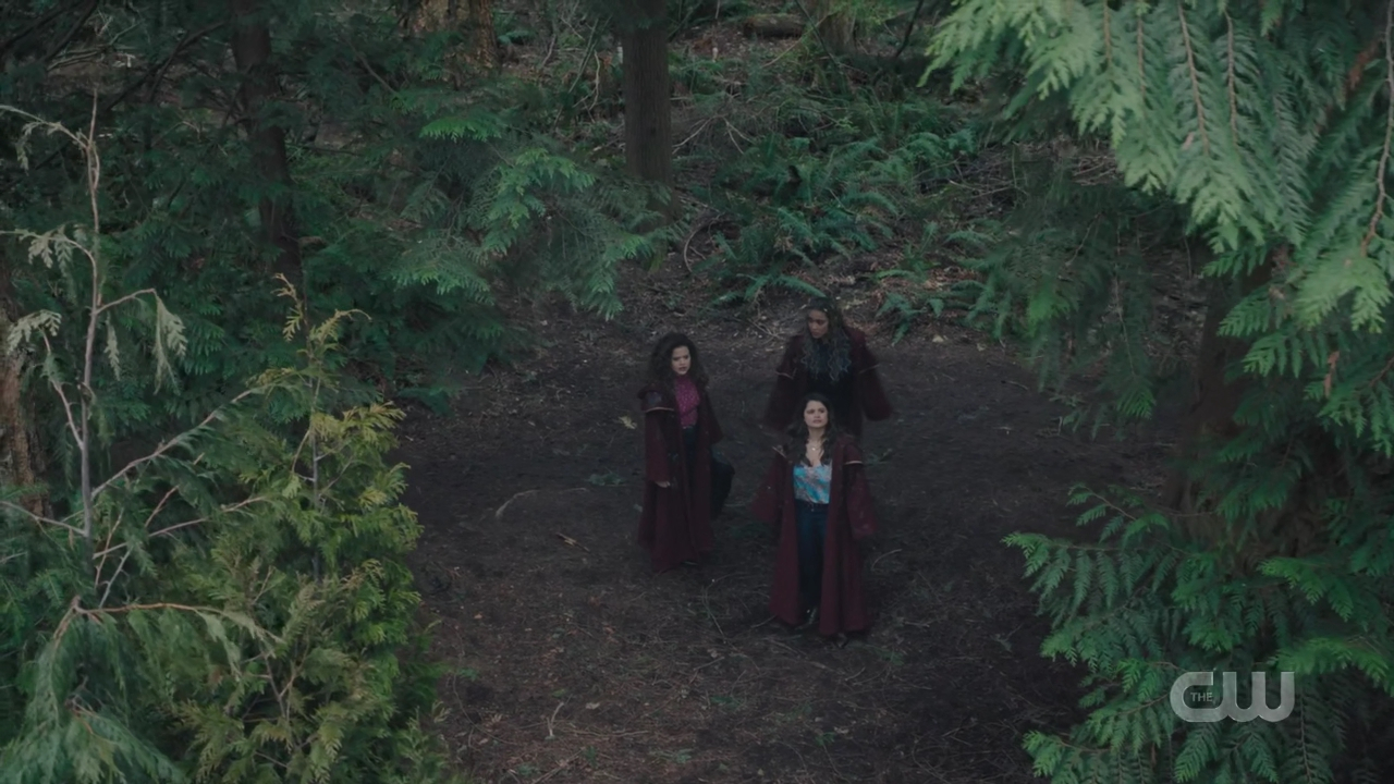 charmed-online-dot-nl_Charmed4x13TheEndisNevertheEnd0640.jpg charmed-online-dot-nl_Charmed4x13TheEndisNevertheEnd0640.jpg