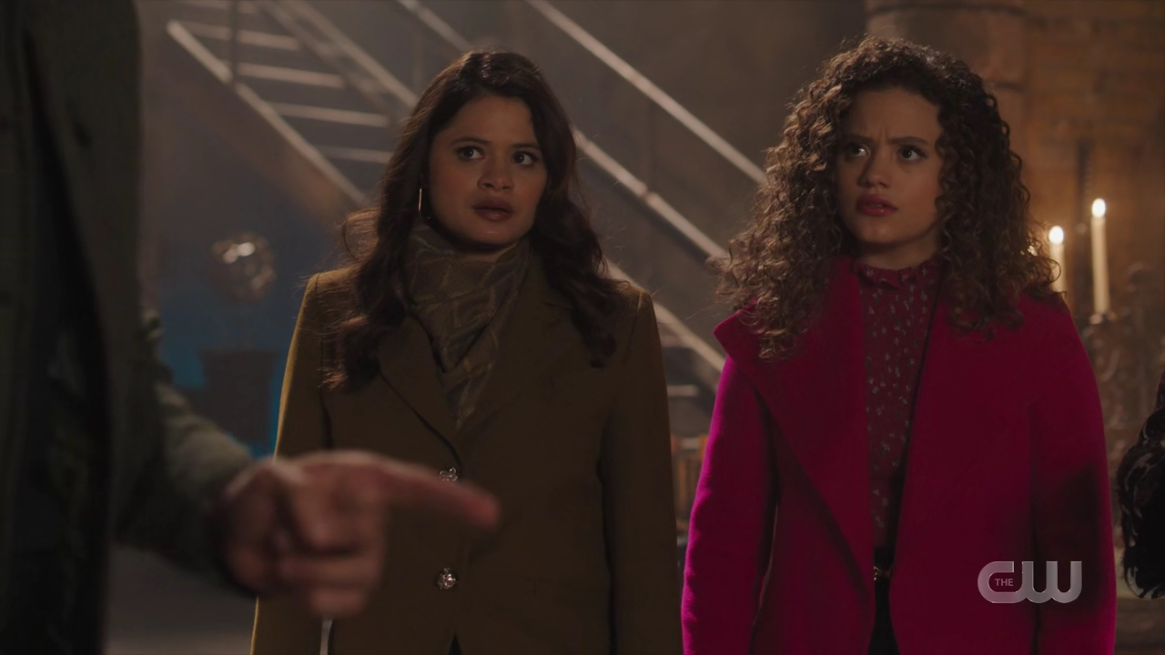 charmed-online-dot-nl_Charmed4x13TheEndisNevertheEnd0714.jpg