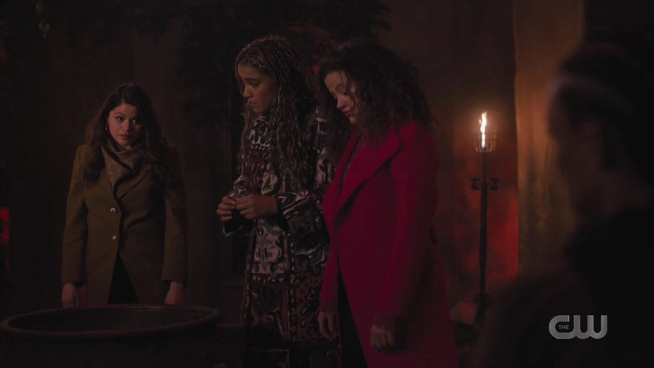 charmed-online-dot-nl_Charmed4x13TheEndisNevertheEnd1464.jpg