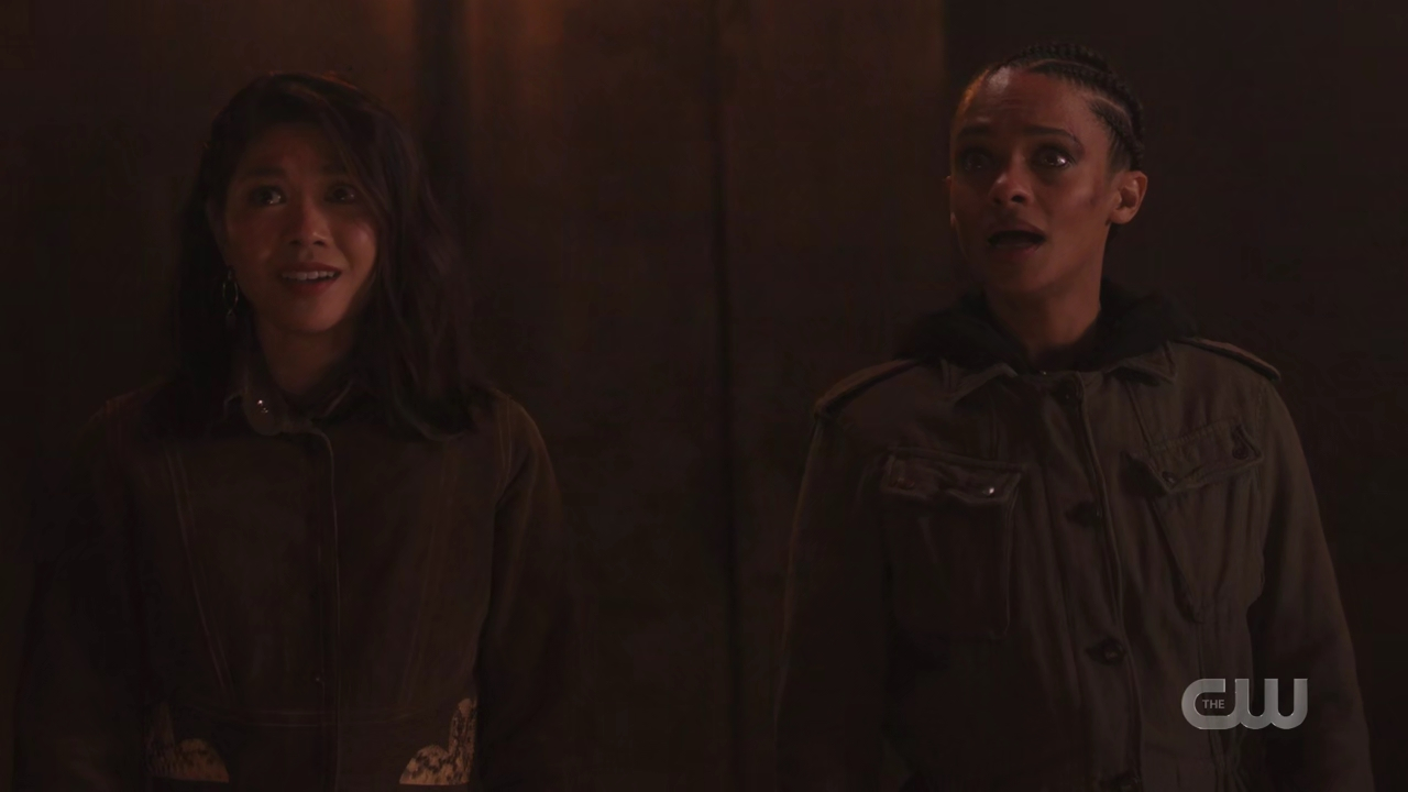 charmed-online-dot-nl_Charmed4x13TheEndisNevertheEnd1465.jpg