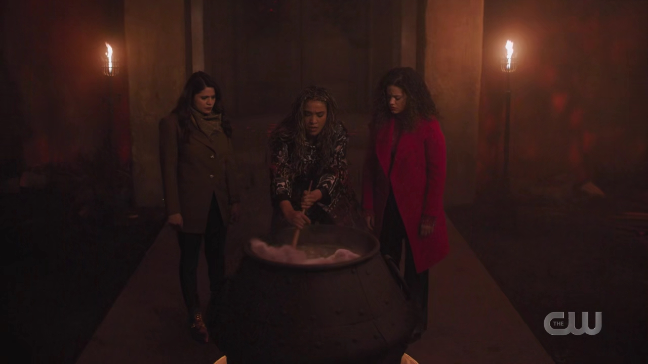 charmed-online-dot-nl_Charmed4x13TheEndisNevertheEnd1479.jpg