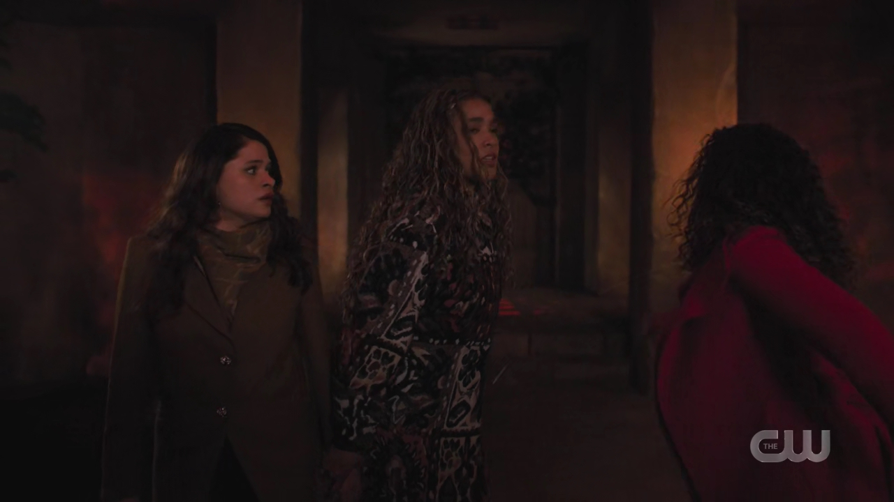 charmed-online-dot-nl_Charmed4x13TheEndisNevertheEnd1651.jpg