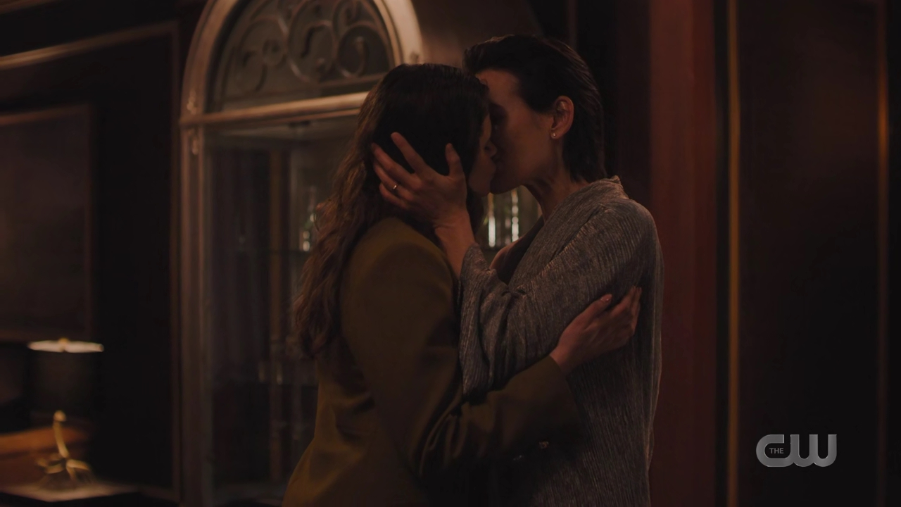 charmed-online-dot-nl_Charmed4x13TheEndisNevertheEnd1932.jpg