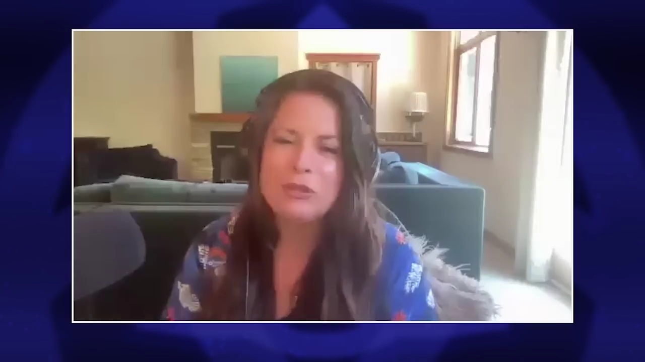 Charmed-Online-dot-nl_HoHxSomethingWiccaThisWayComes0241.jpg Charmed-Online-dot-nl_HoHxSomethingWiccaThisWayComes0241.jpg