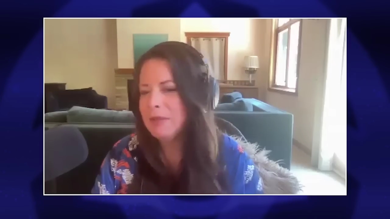 Charmed-Online-dot-nl_HoHxSomethingWiccaThisWayComes0930.jpg Charmed-Online-dot-nl_HoHxSomethingWiccaThisWayComes0930.jpg