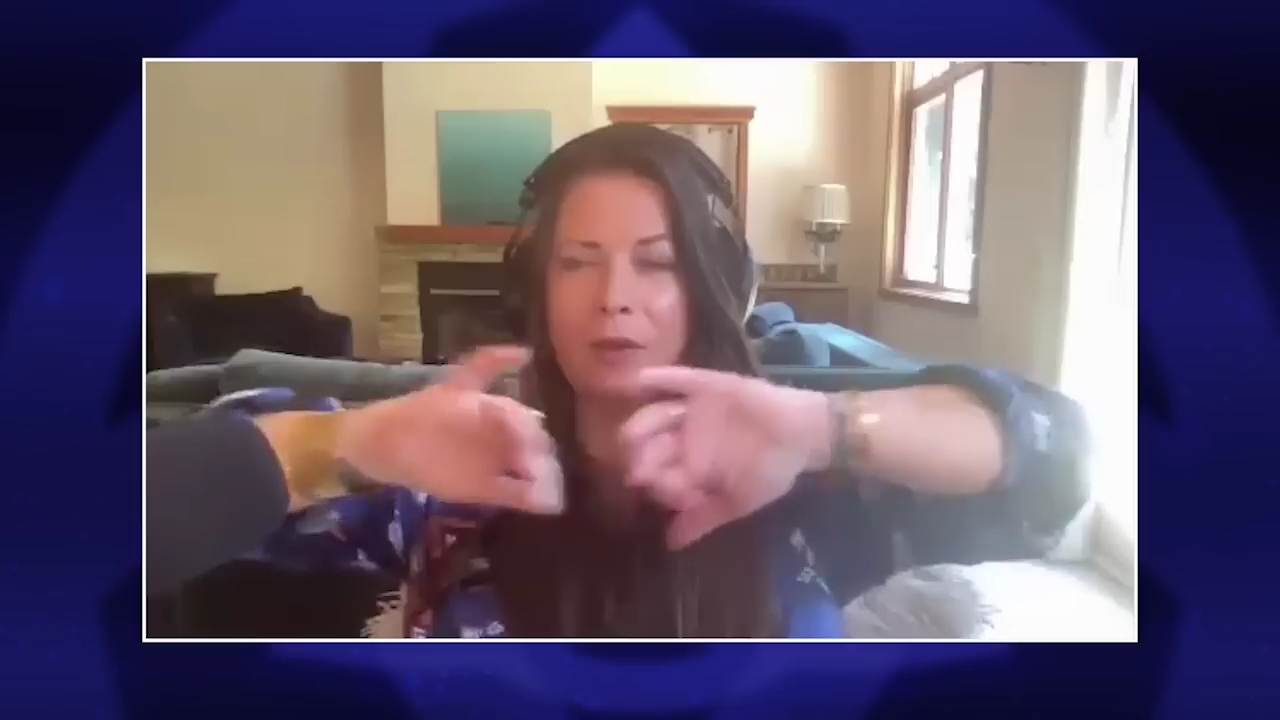 Charmed-Online-dot-nl_HoHxSomethingWiccaThisWayComes1217.jpg Charmed-Online-dot-nl_HoHxSomethingWiccaThisWayComes1217.jpg