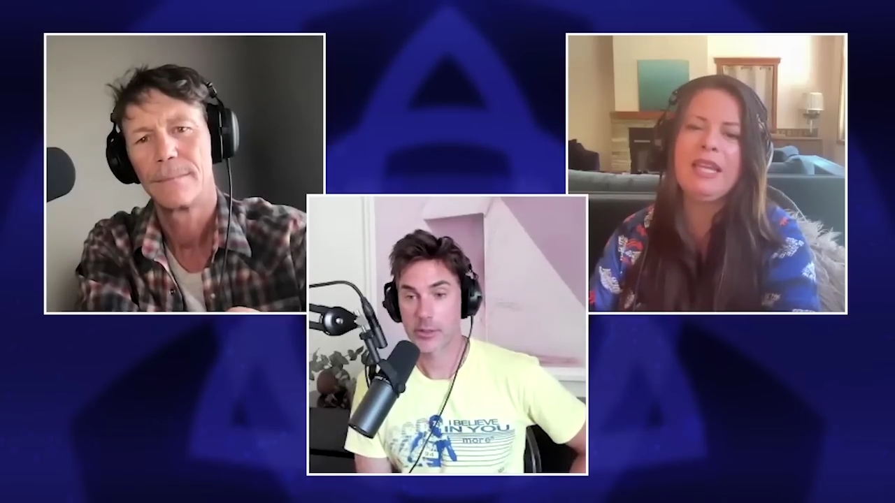 Charmed-Online-dot-nl_HoHxSomethingWiccaThisWayComes1300.jpg Charmed-Online-dot-nl_HoHxSomethingWiccaThisWayComes1300.jpg