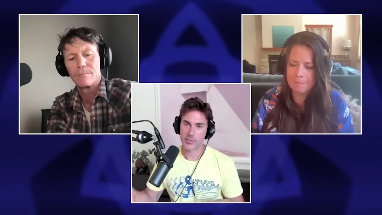 Charmed-Online-dot-nl_HoHxSomethingWiccaThisWayComes1592.jpg Charmed-Online-dot-nl_HoHxSomethingWiccaThisWayComes1592.jpg