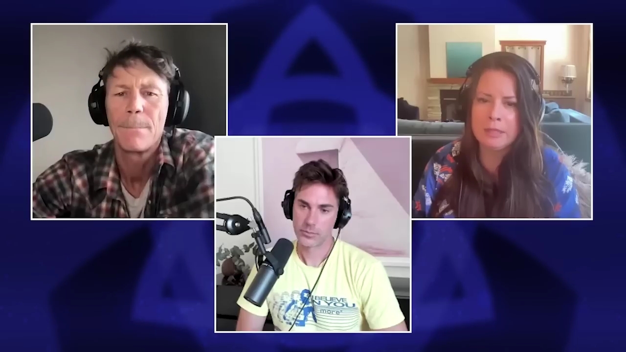 Charmed-Online-dot-nl_HoHxSomethingWiccaThisWayComes1629.jpg Charmed-Online-dot-nl_HoHxSomethingWiccaThisWayComes1629.jpg