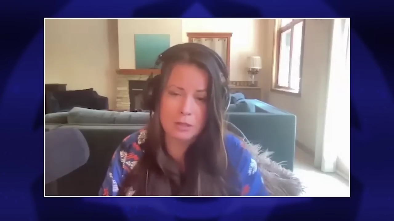 Charmed-Online-dot-nl_HoHxSomethingWiccaThisWayComes1640.jpg Charmed-Online-dot-nl_HoHxSomethingWiccaThisWayComes1640.jpg